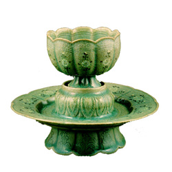 Chrysanthemum Pattern celadon porcelain inlaid cup with a mat썸네일