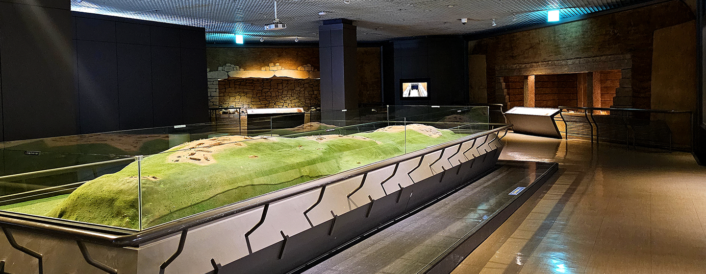 선사시대의 무덤 사진