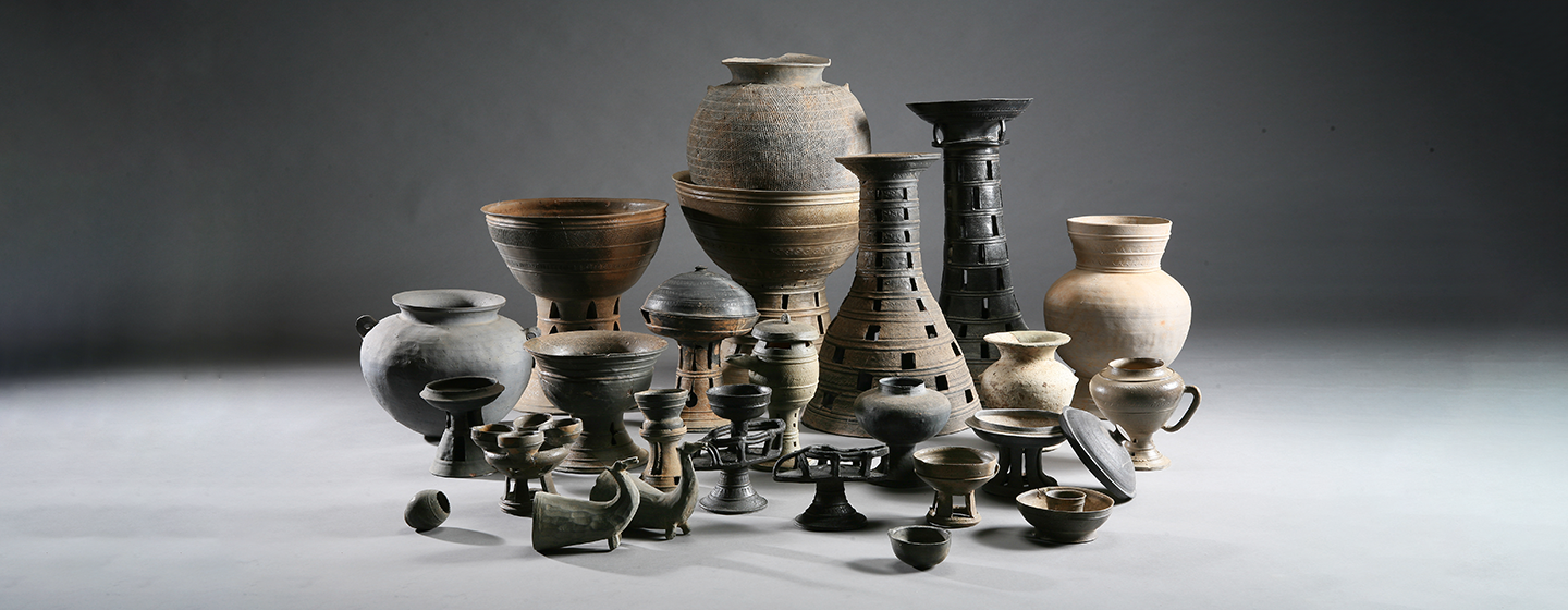 복천동고분군의 토기 사진